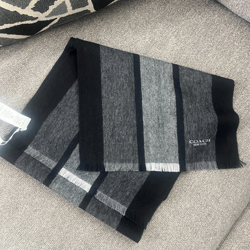 NWT COACH CASHMERE Black/Charcoal Stripe Varsity Sport Muffler F76059
